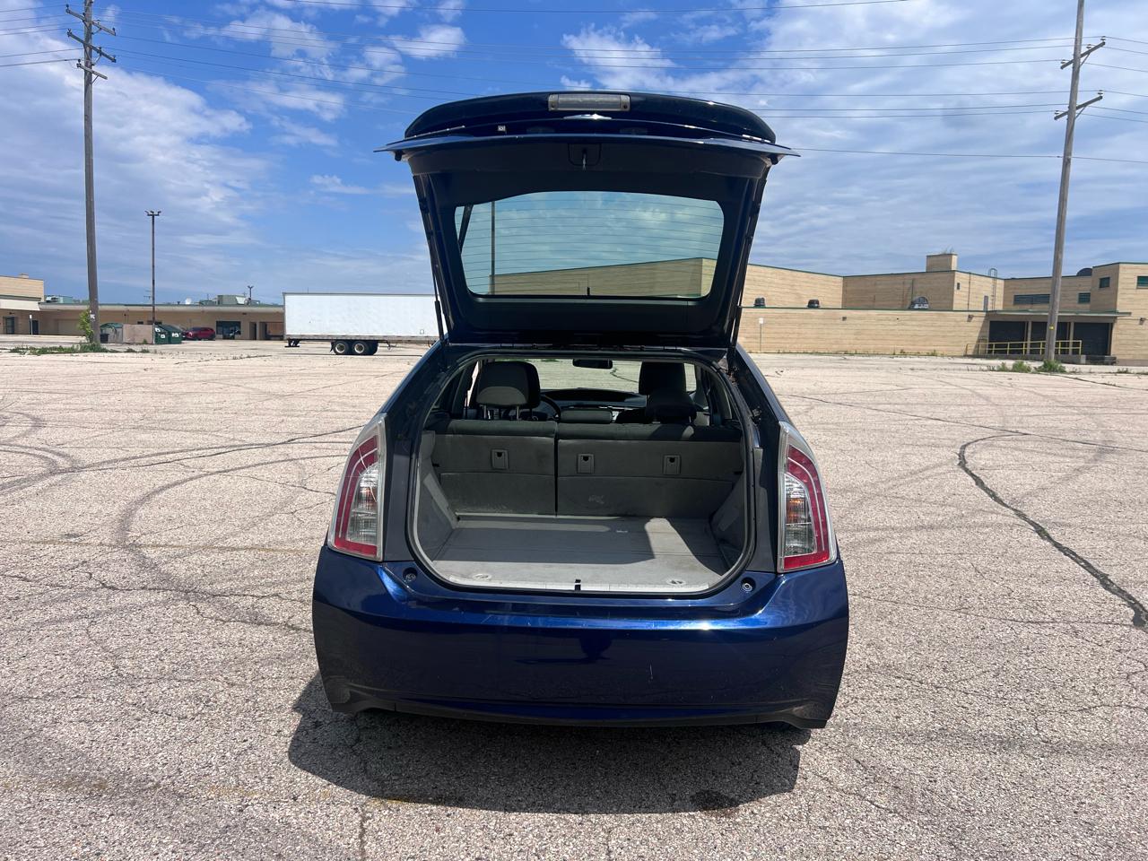 Toyota Prius Three 2014