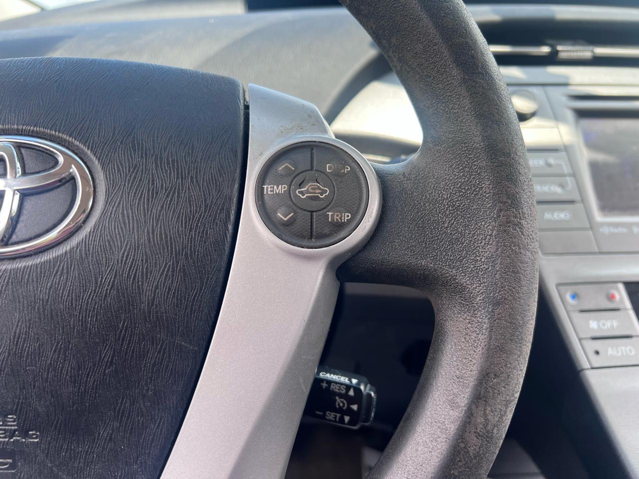 Toyota Prius Three 2014