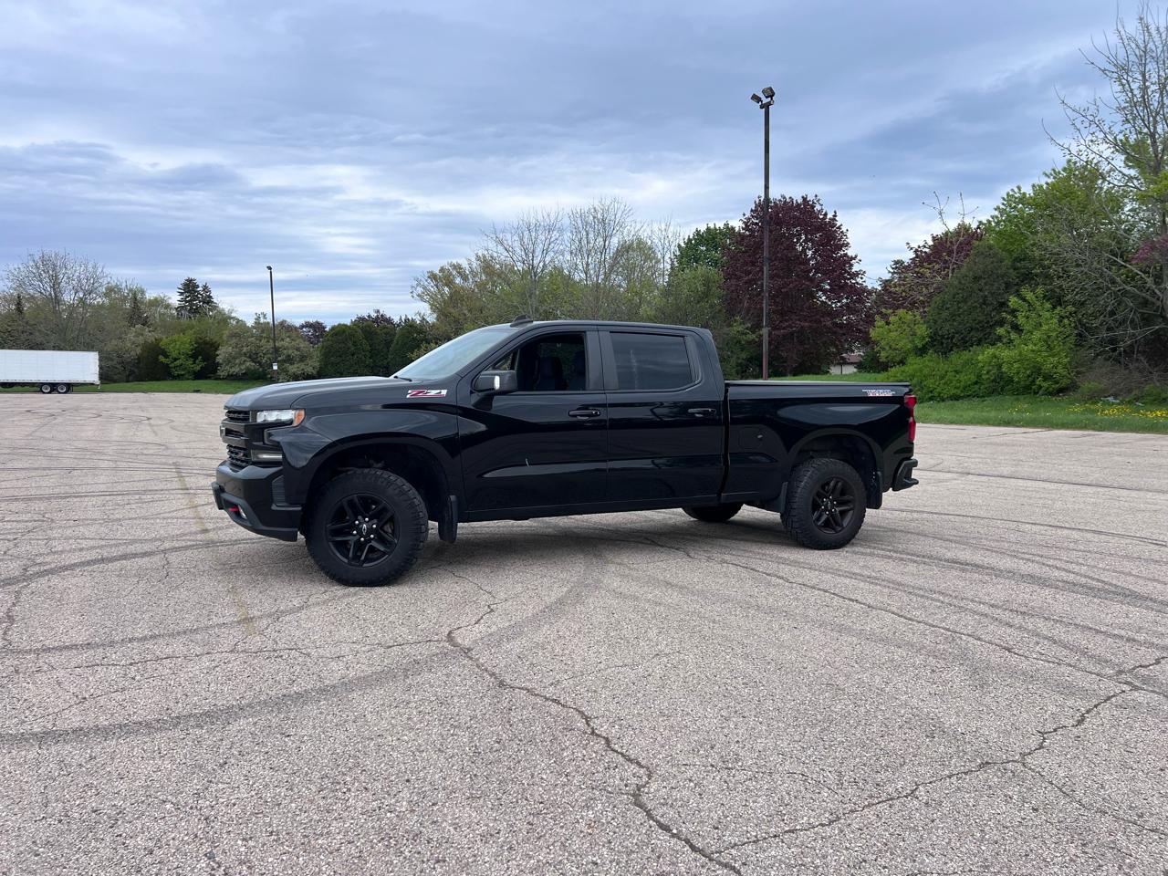 Chevrolet Silverado 1500 LT Trail Boss Crew Cab 4WD 2019