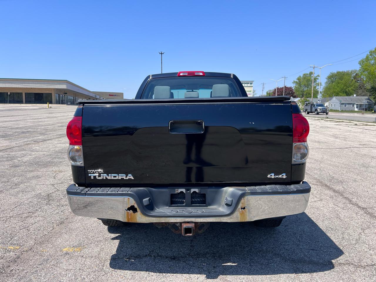 Toyota Tundra SR5 Double Cab 5.7L 4WD 2008