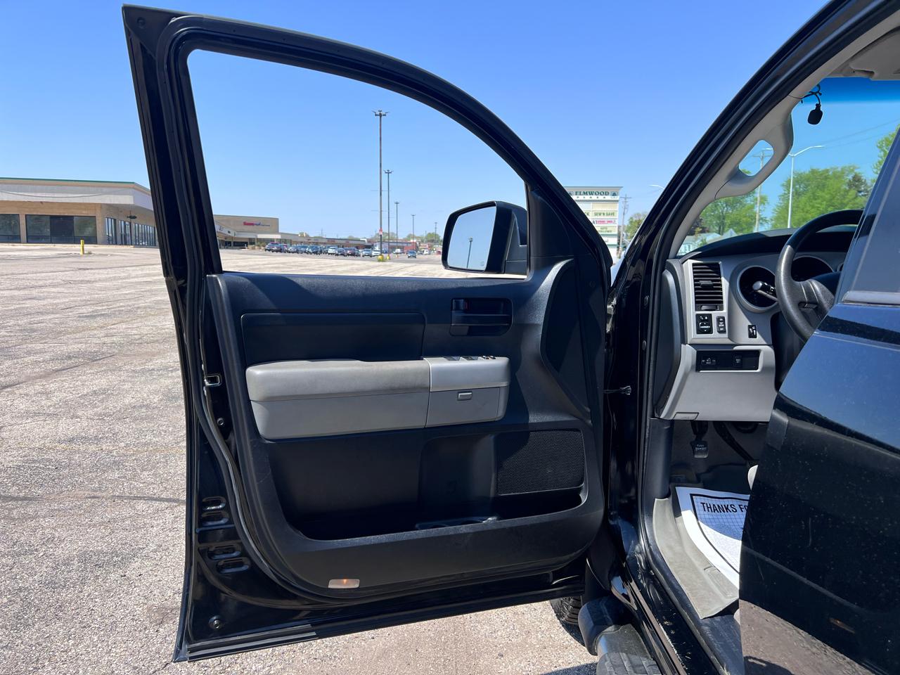 Toyota Tundra SR5 Double Cab 5.7L 4WD 2008