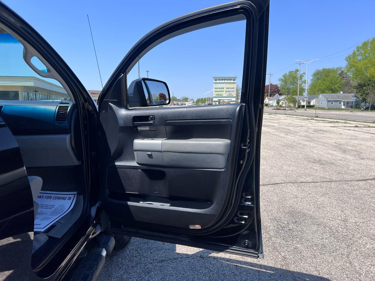 Toyota Tundra SR5 Double Cab 5.7L 4WD 2008