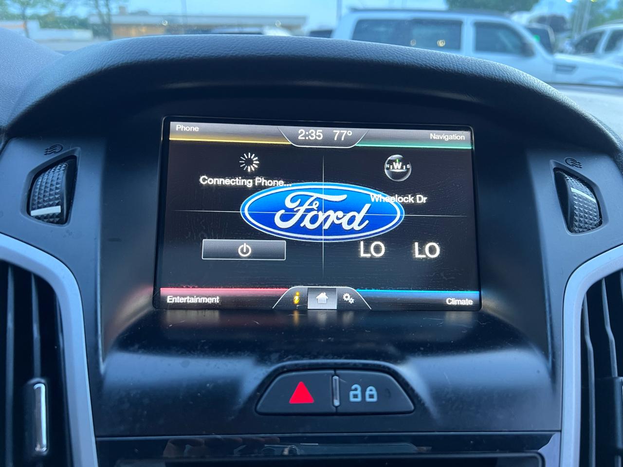 Ford Focus SE Sedan 2014