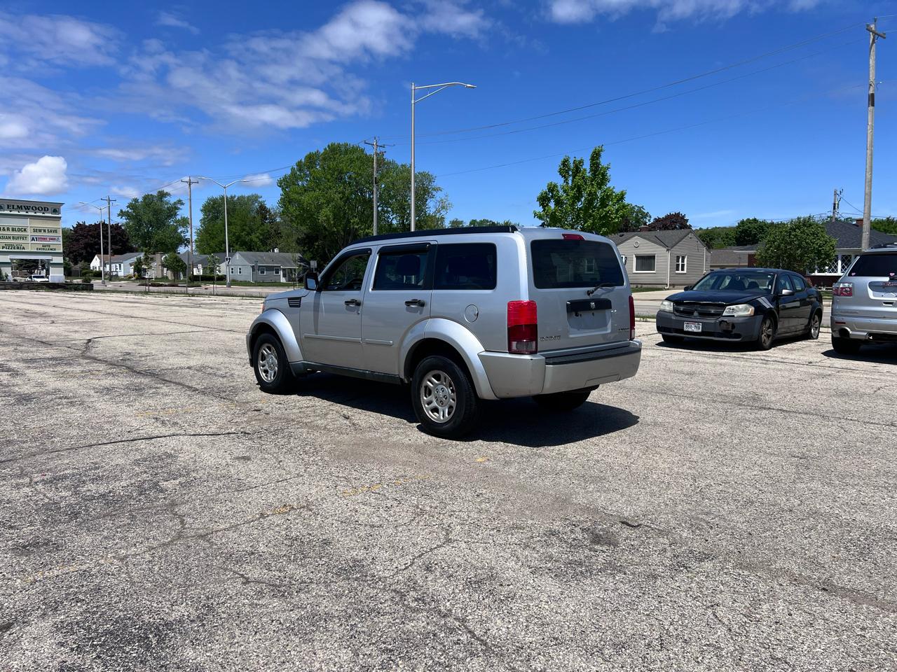 Dodge Nitro SE 4WD 2011