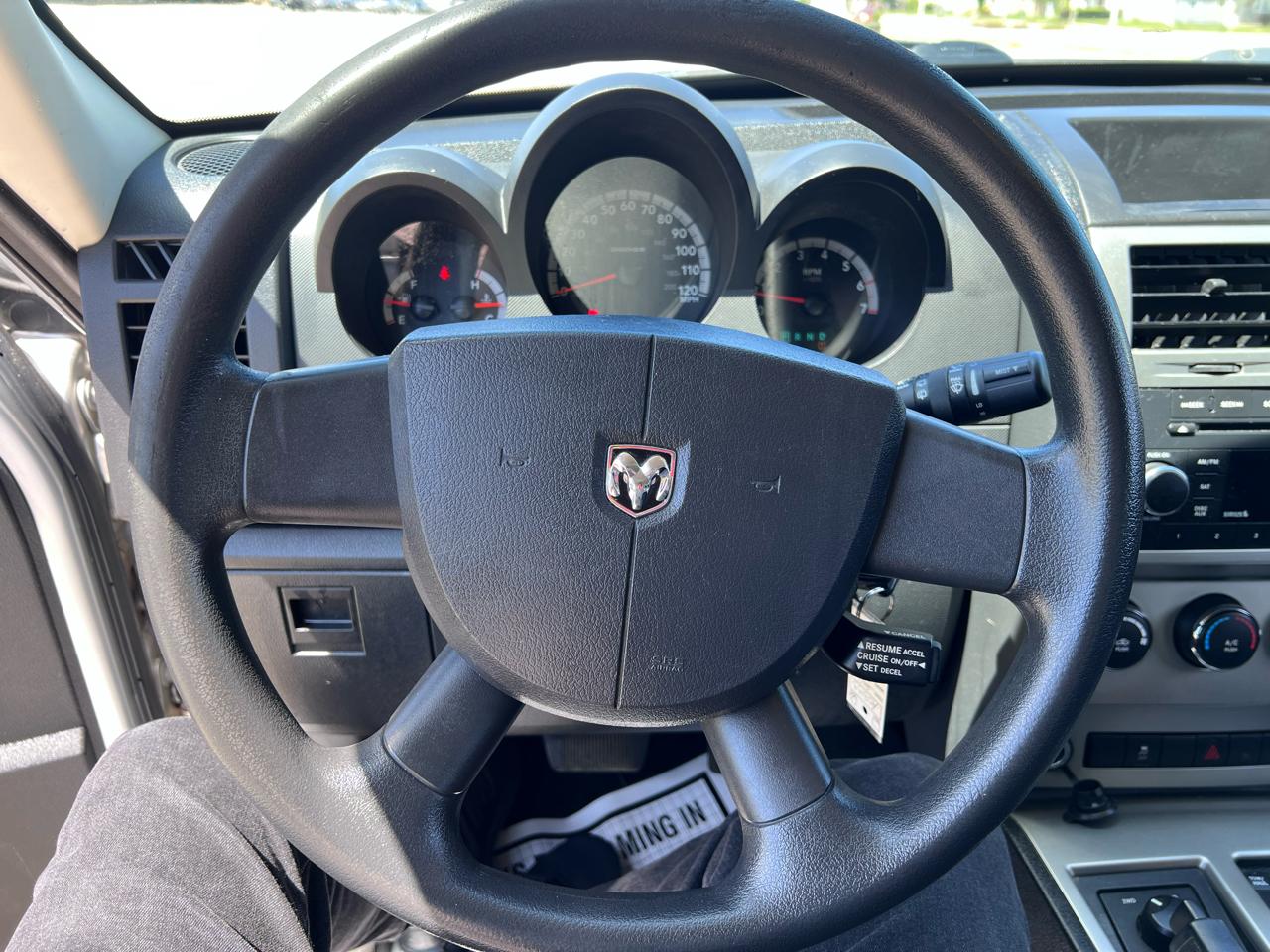 Dodge Nitro SE 4WD 2011