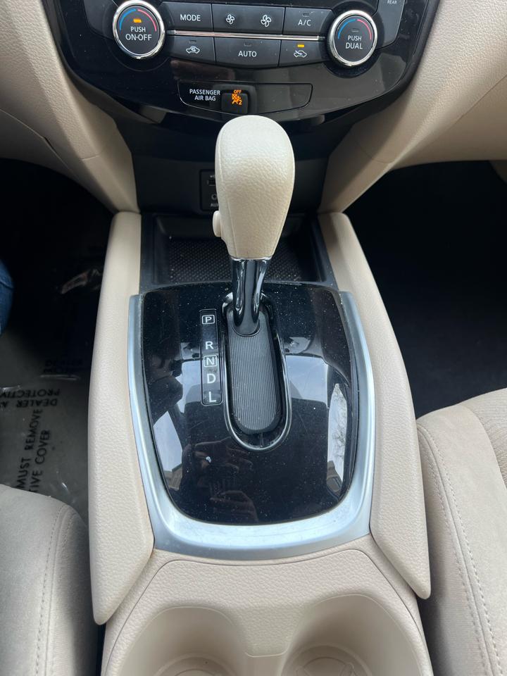 Nissan Rogue S 2WD 2015