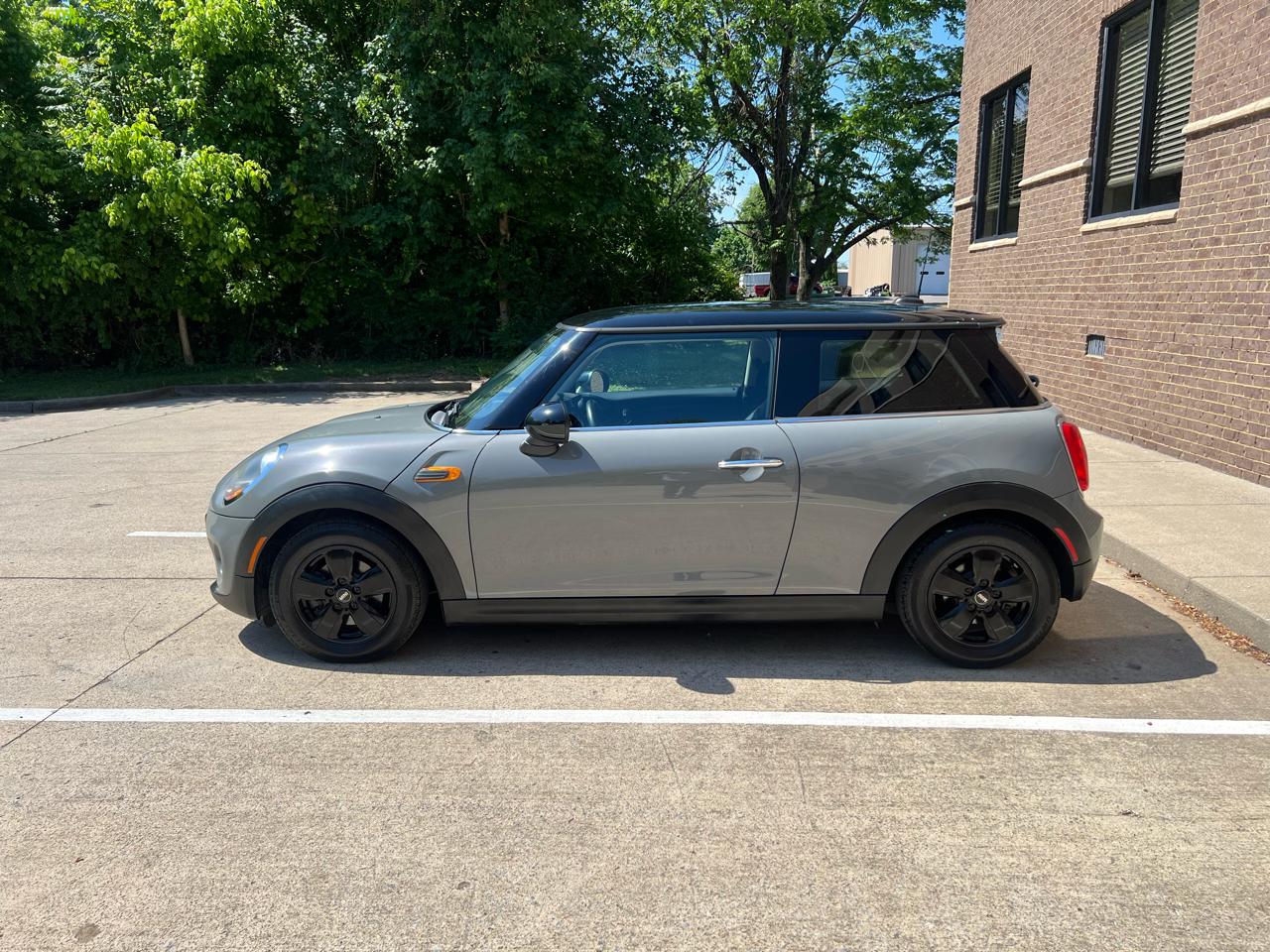 MINI Cooper Base 2015