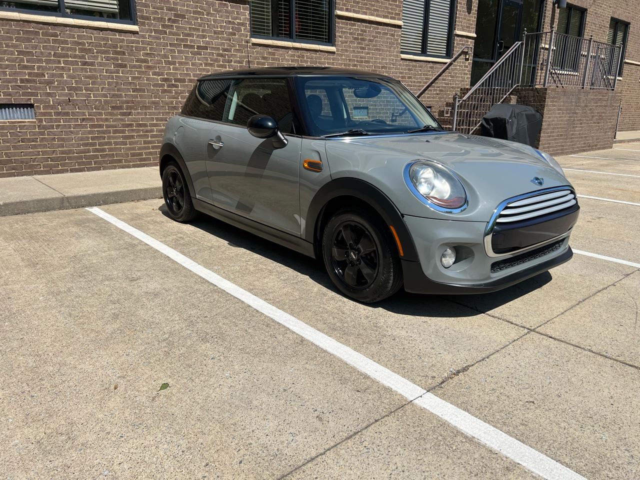 MINI Cooper Base 2015