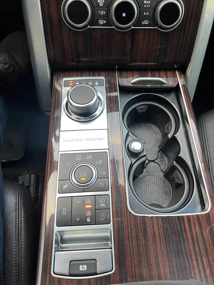 Land Rover Range Rover 5.0L V8 Supercharged 2014 Land Rover Range Rover 5.0L V8 Supercharged 2014