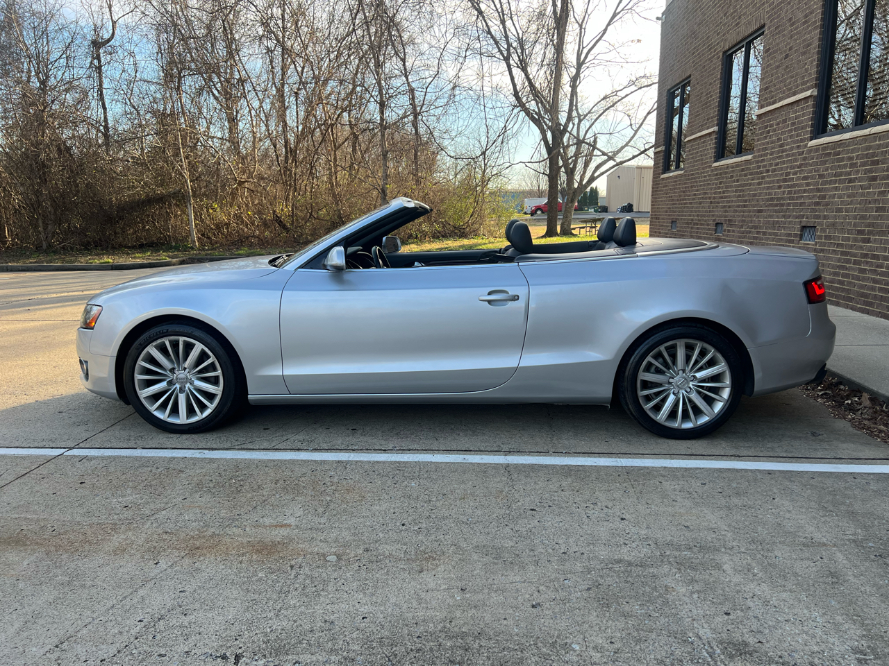 Audi A5 Cabriolet 2.0T FrontTrak Multitronic 2011