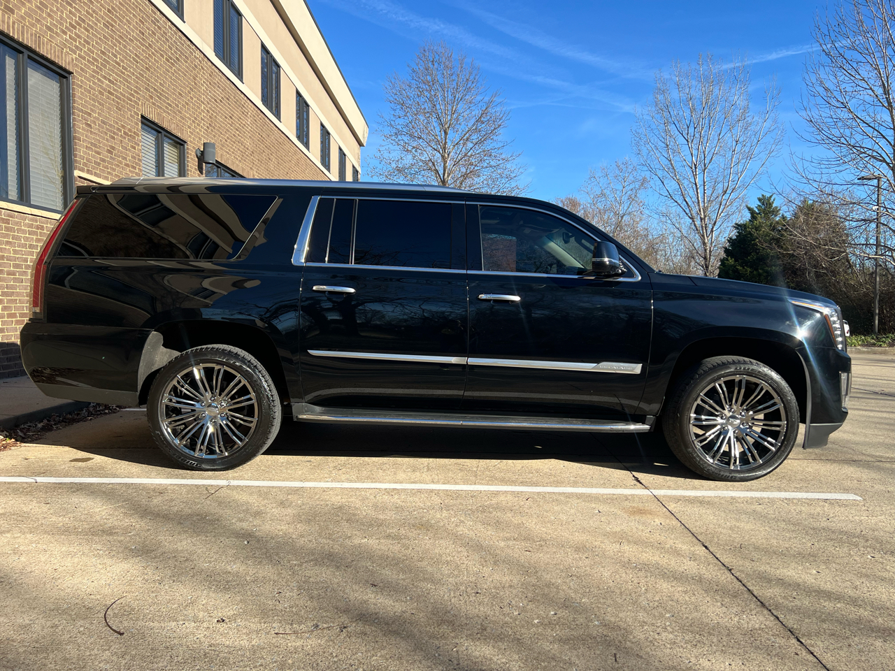 Cadillac Escalade ESV Luxury 4WD 2015