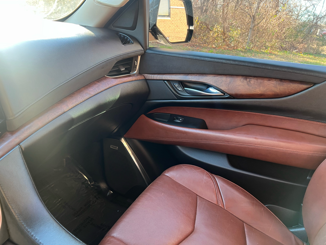 Cadillac Escalade ESV Luxury 4WD 2015