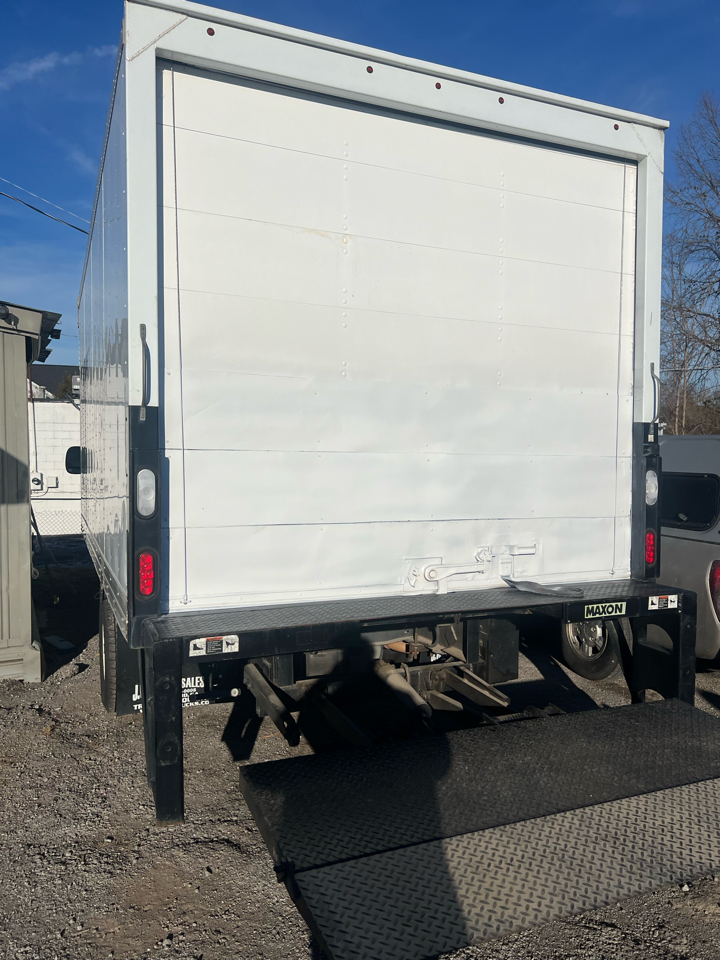 Ford Econoline E-350 Super Duty 2016