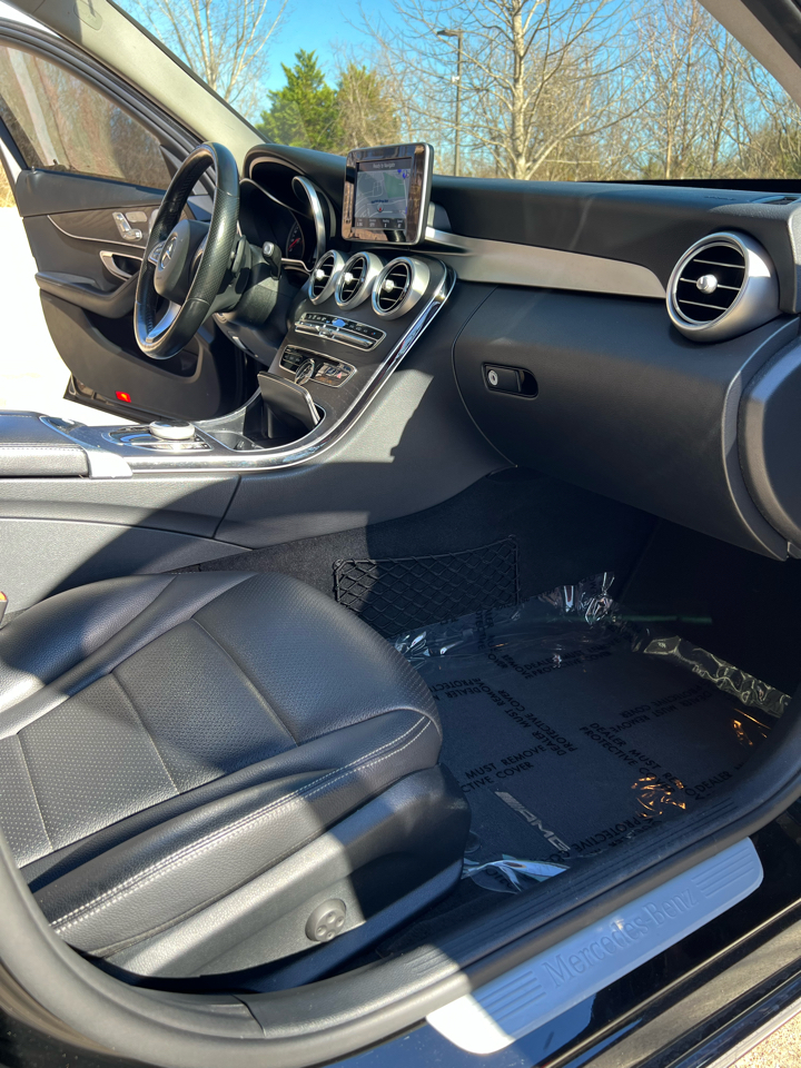 Mercedes-Benz C-Class C300 4MATIC Sedan 2017