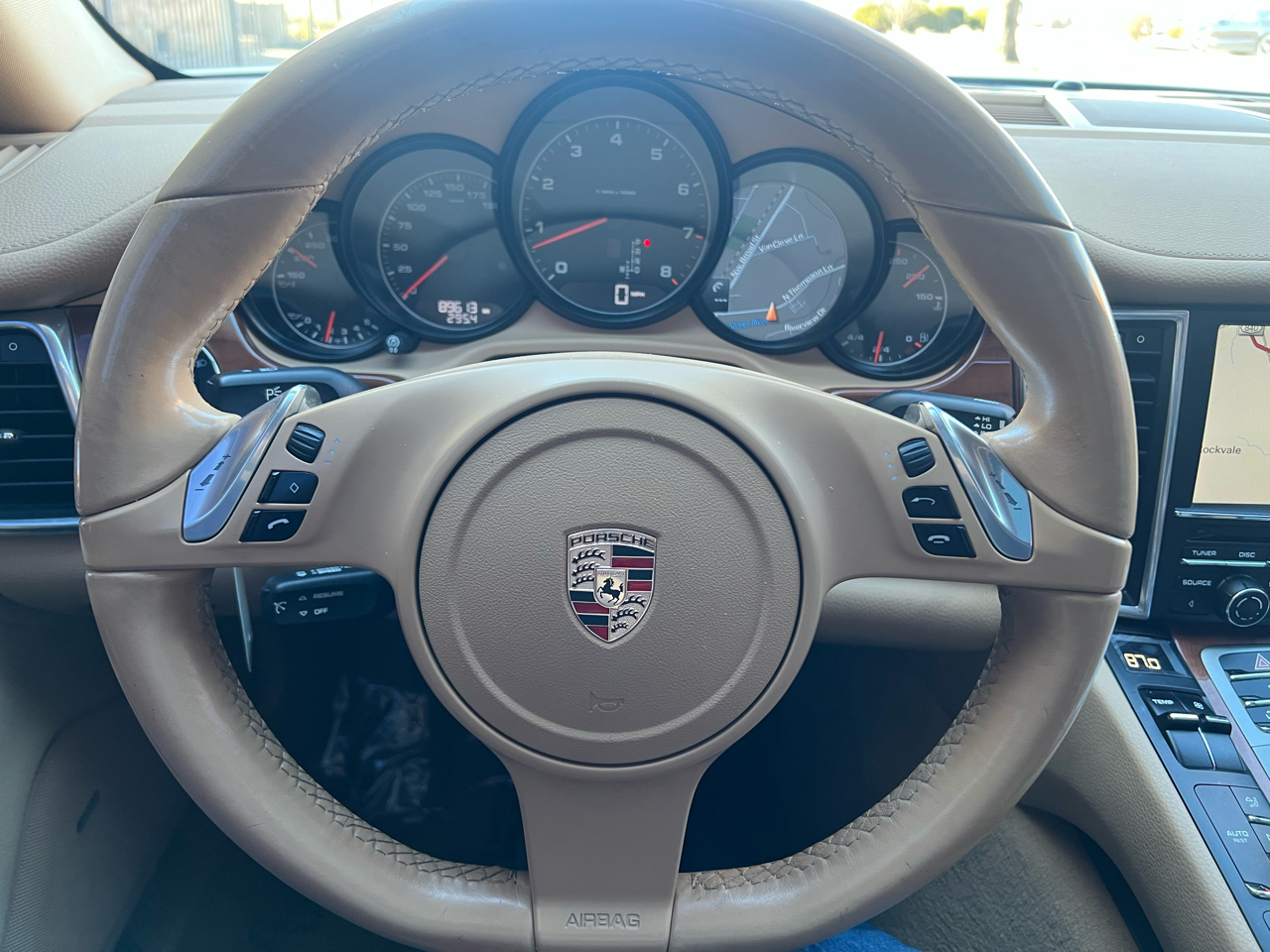 Porsche Panamera 4 2011