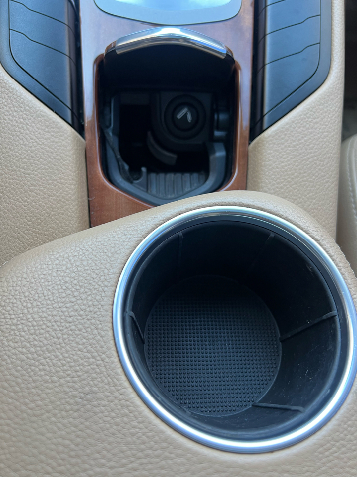 Porsche Panamera 4 2011