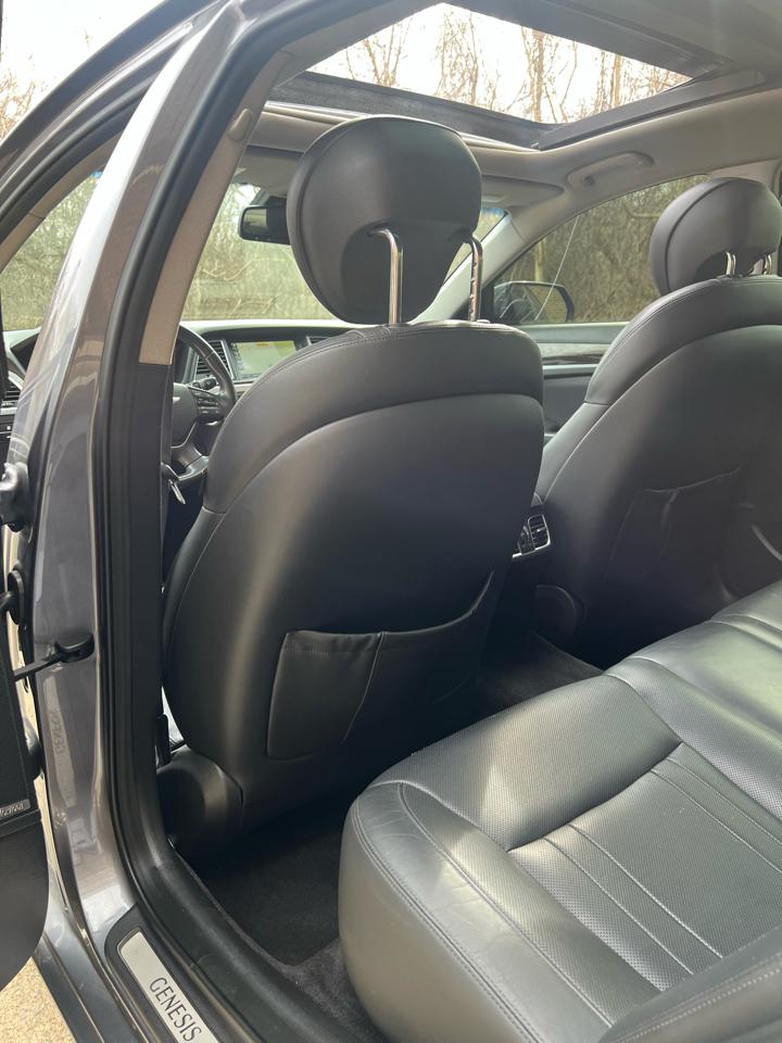 Hyundai Genesis 3.8L 2016