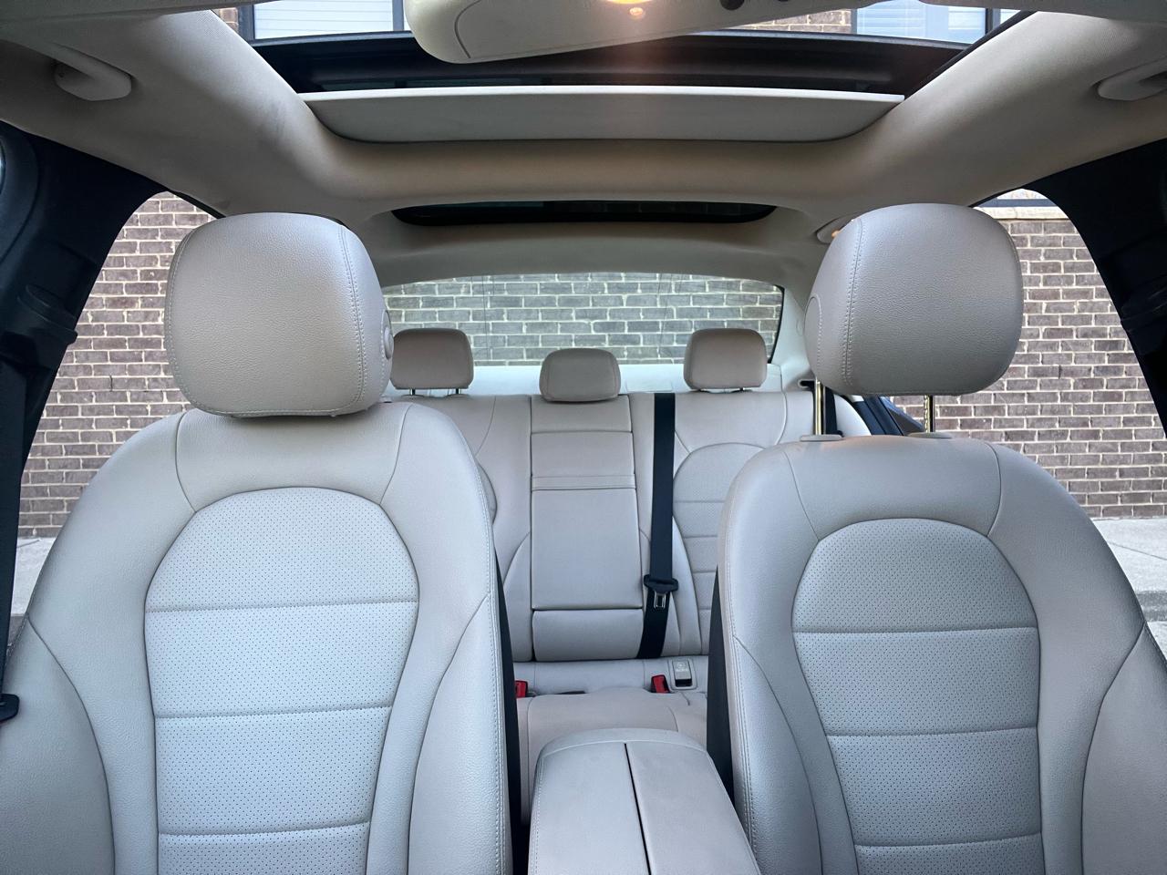 Mercedes-Benz C-Class C300 Sedan 2015