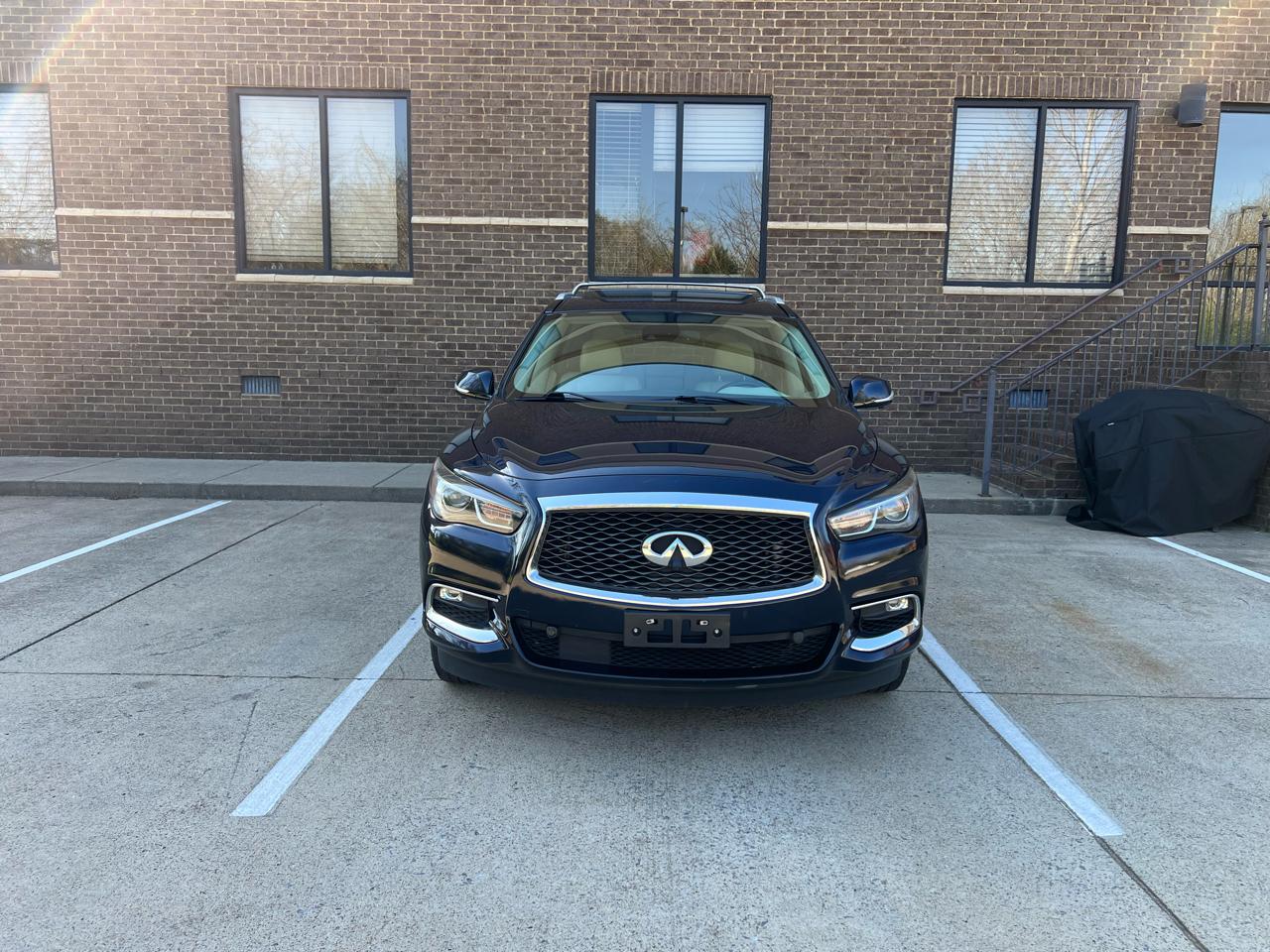 Infiniti QX60 Base AWD 2017