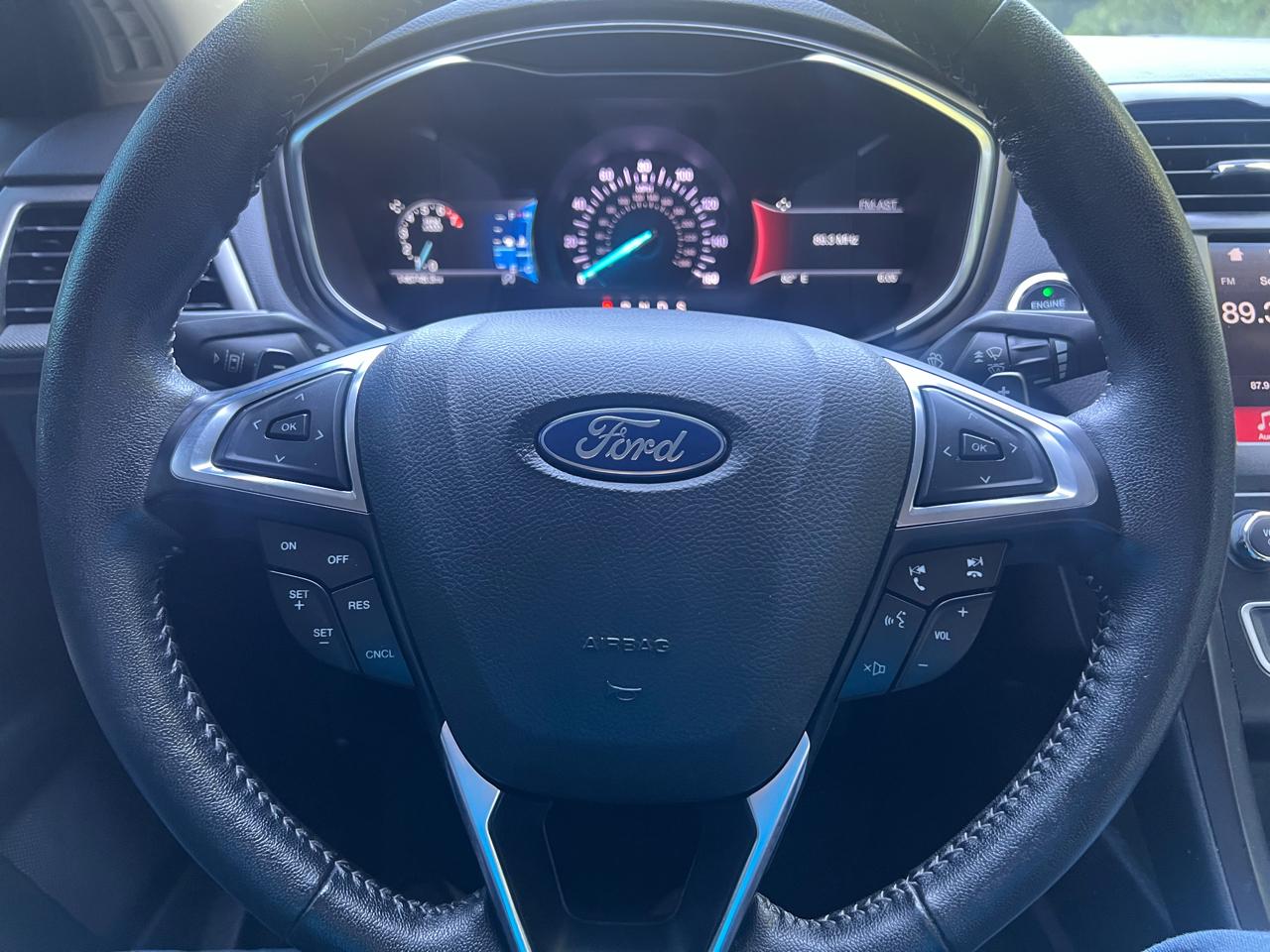 Ford Fusion SE 2019