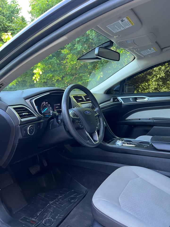 Ford Fusion SE 2019