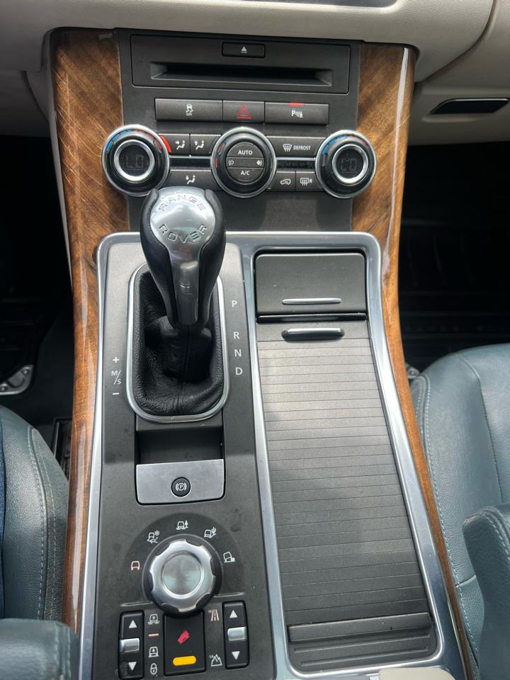 Land Rover Range Rover Sport HSE 2011