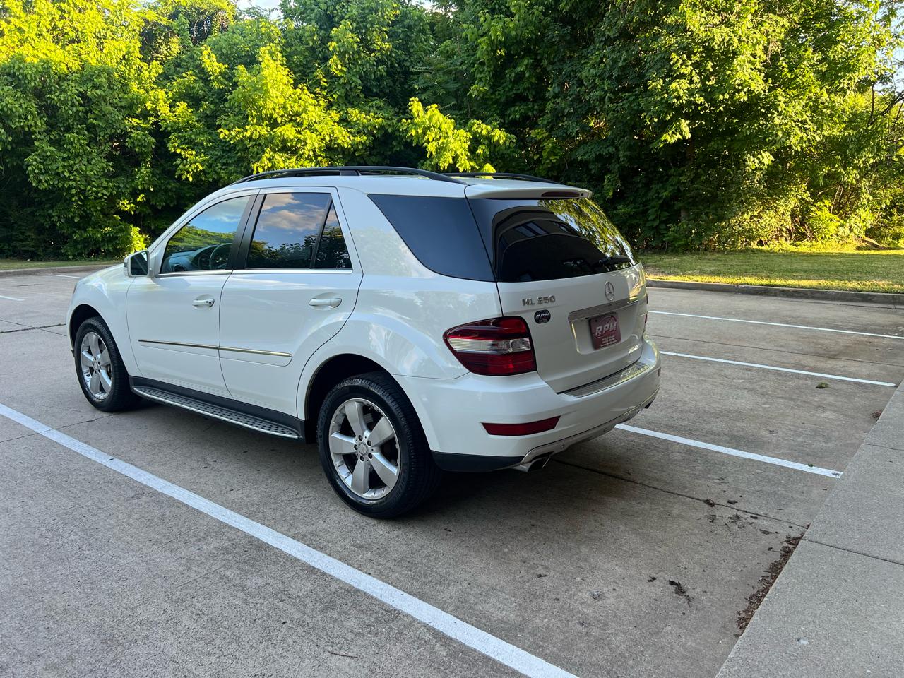 Mercedes-Benz M-Class ML350 2011