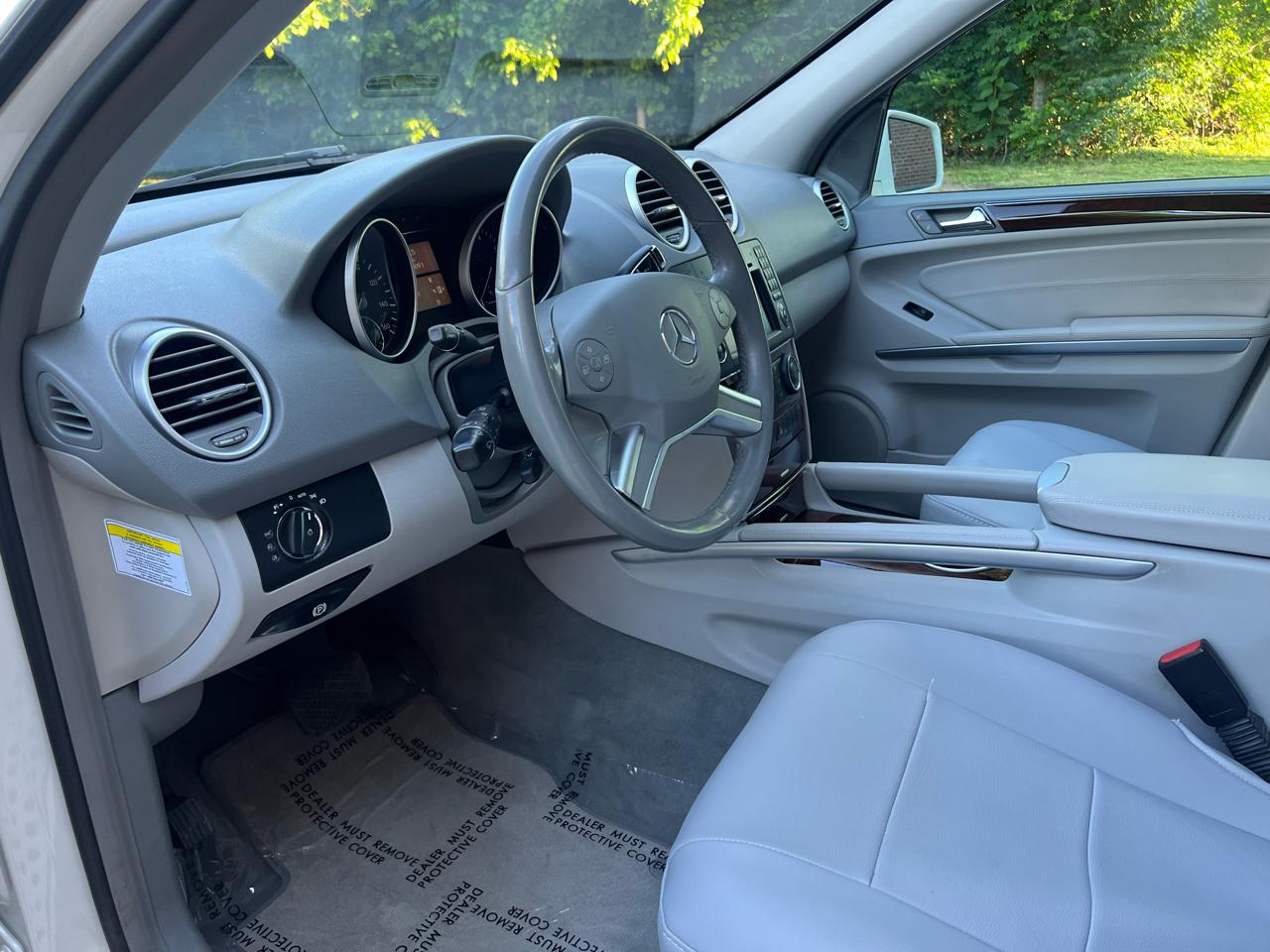 Mercedes-Benz M-Class ML350 2011
