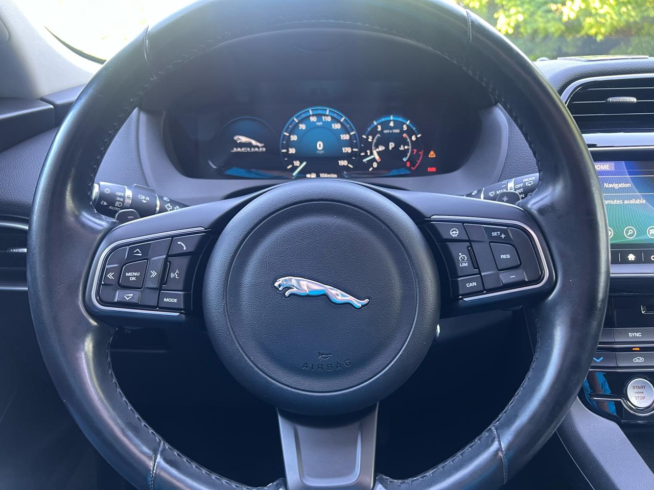 Jaguar F-Pace 35t Prestige 2017