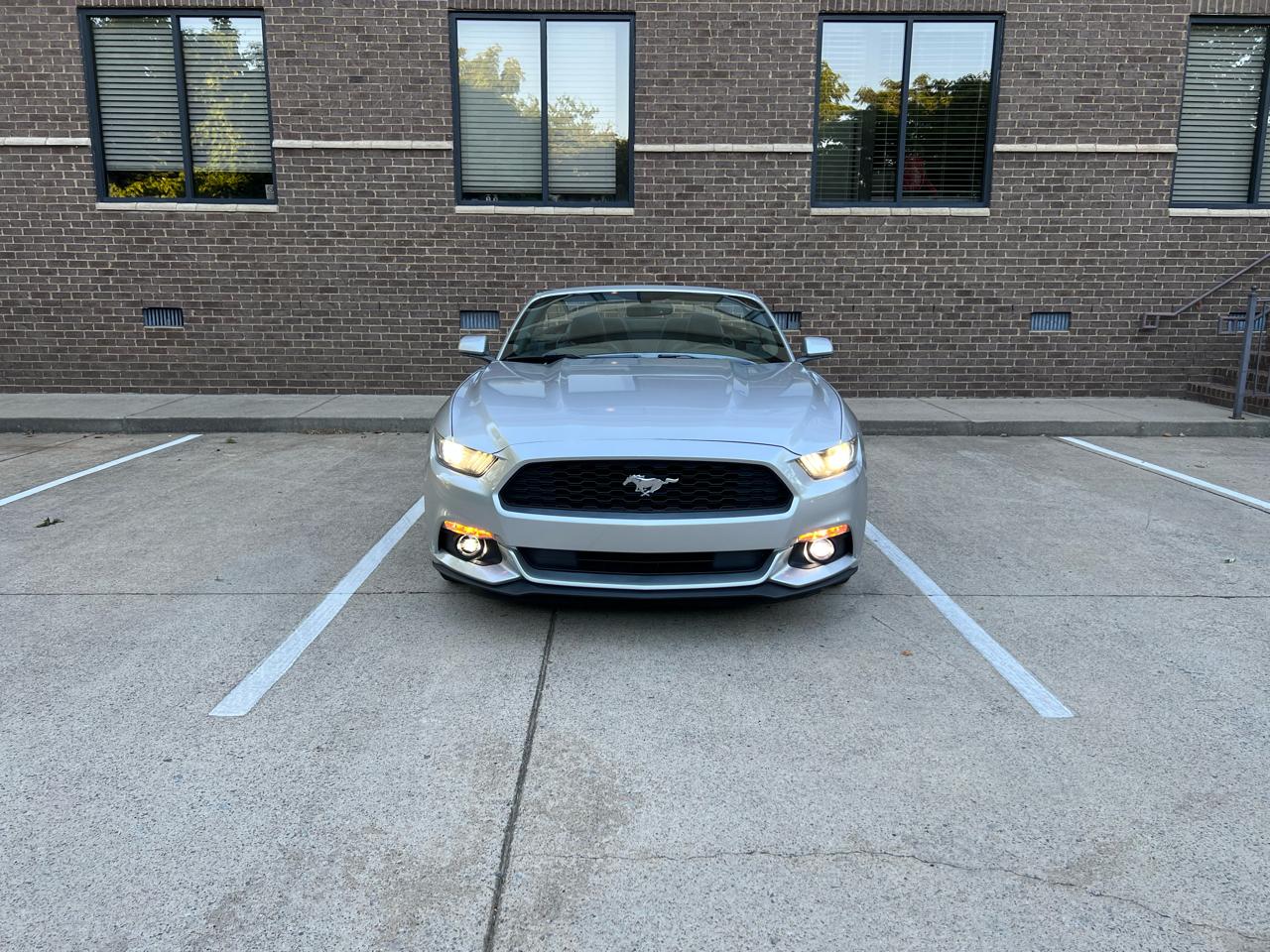 Ford Mustang V6 Convertible 2016