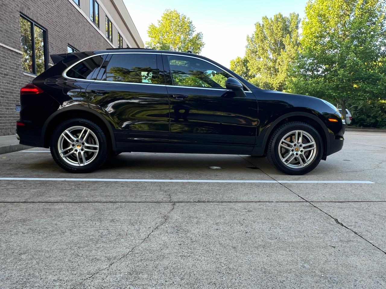 Porsche Cayenne Base 2016