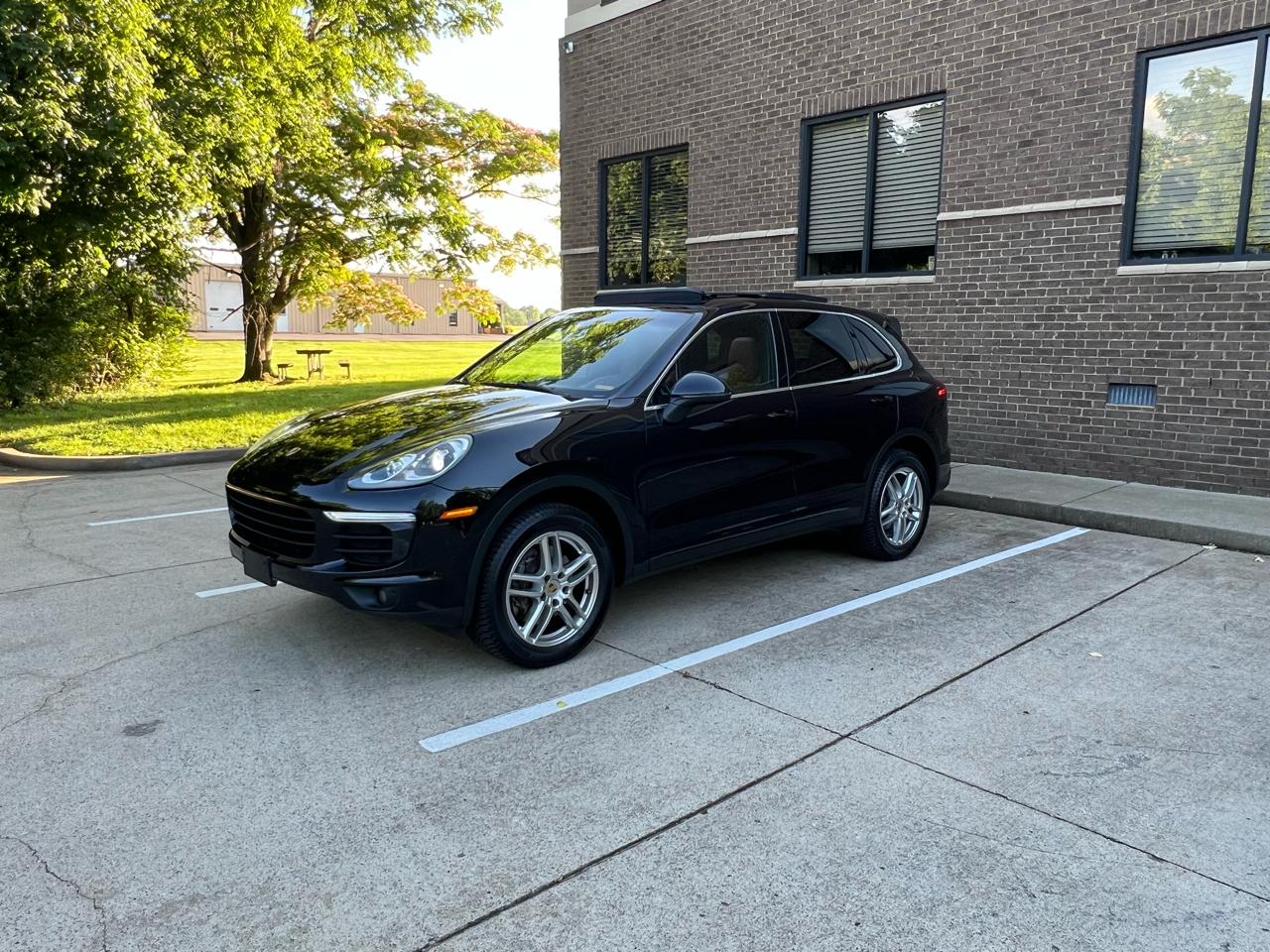 Porsche Cayenne Base 2016