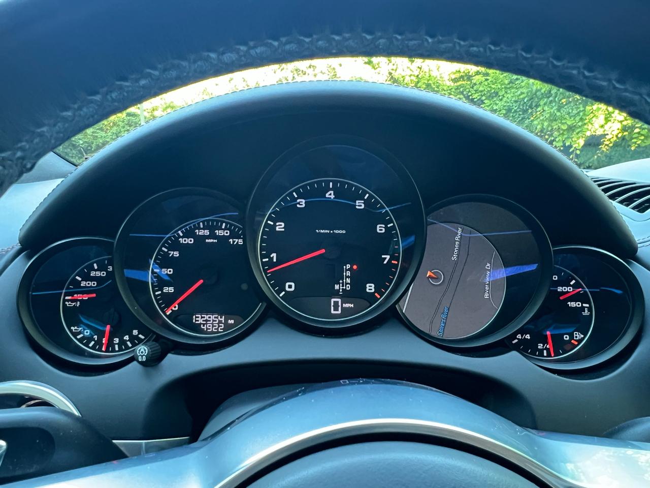 Porsche Cayenne Base 2016
