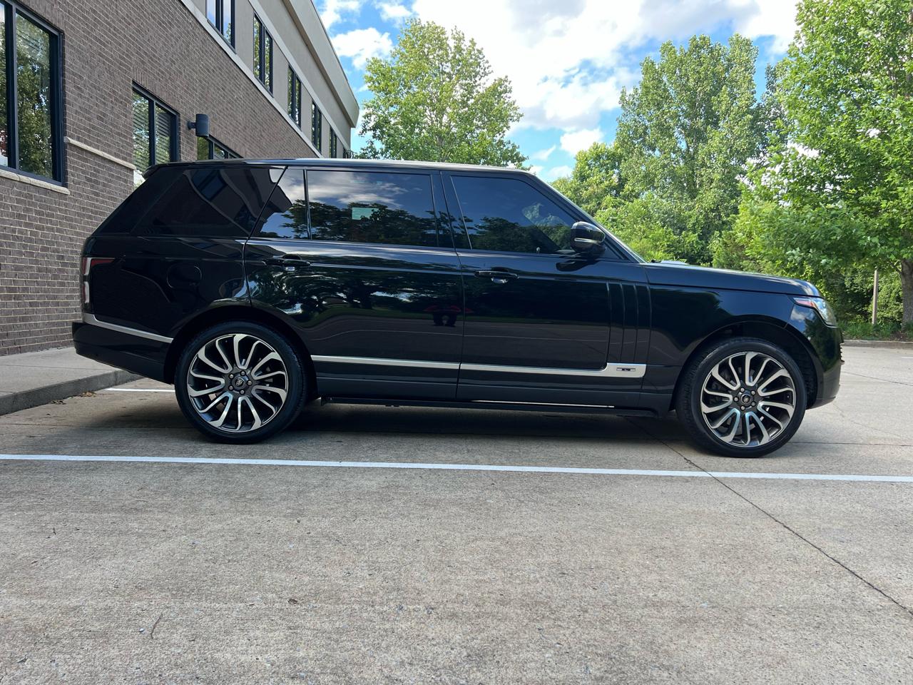 Land Rover Range Rover Supercharged LWB 2016