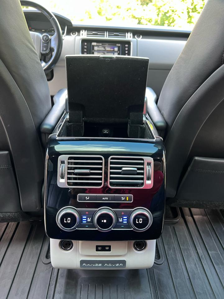 Land Rover Range Rover Supercharged LWB 2016