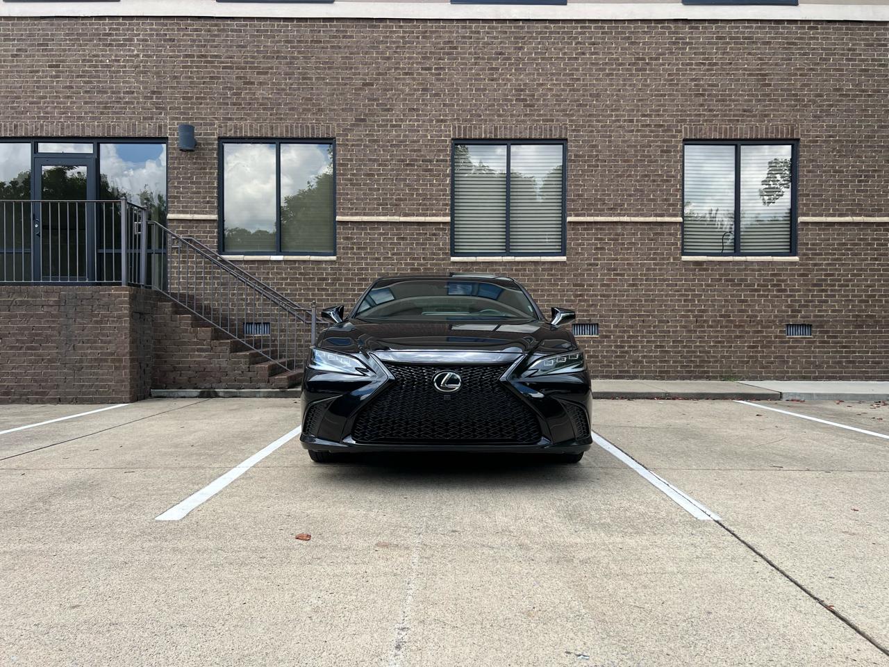 Lexus ES 350 Base 2022