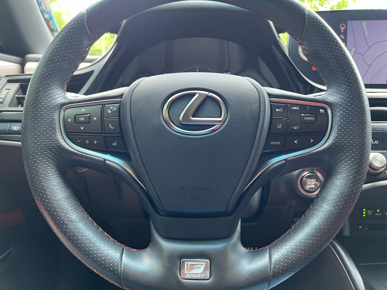 Lexus ES 350 Base 2022