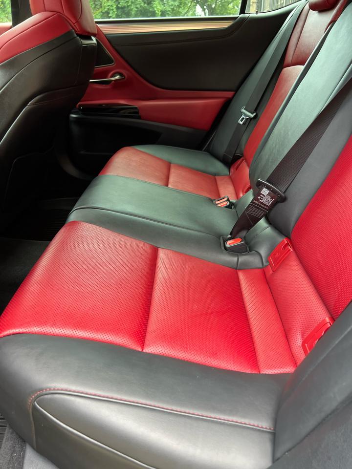 Lexus ES 350 Base 2022