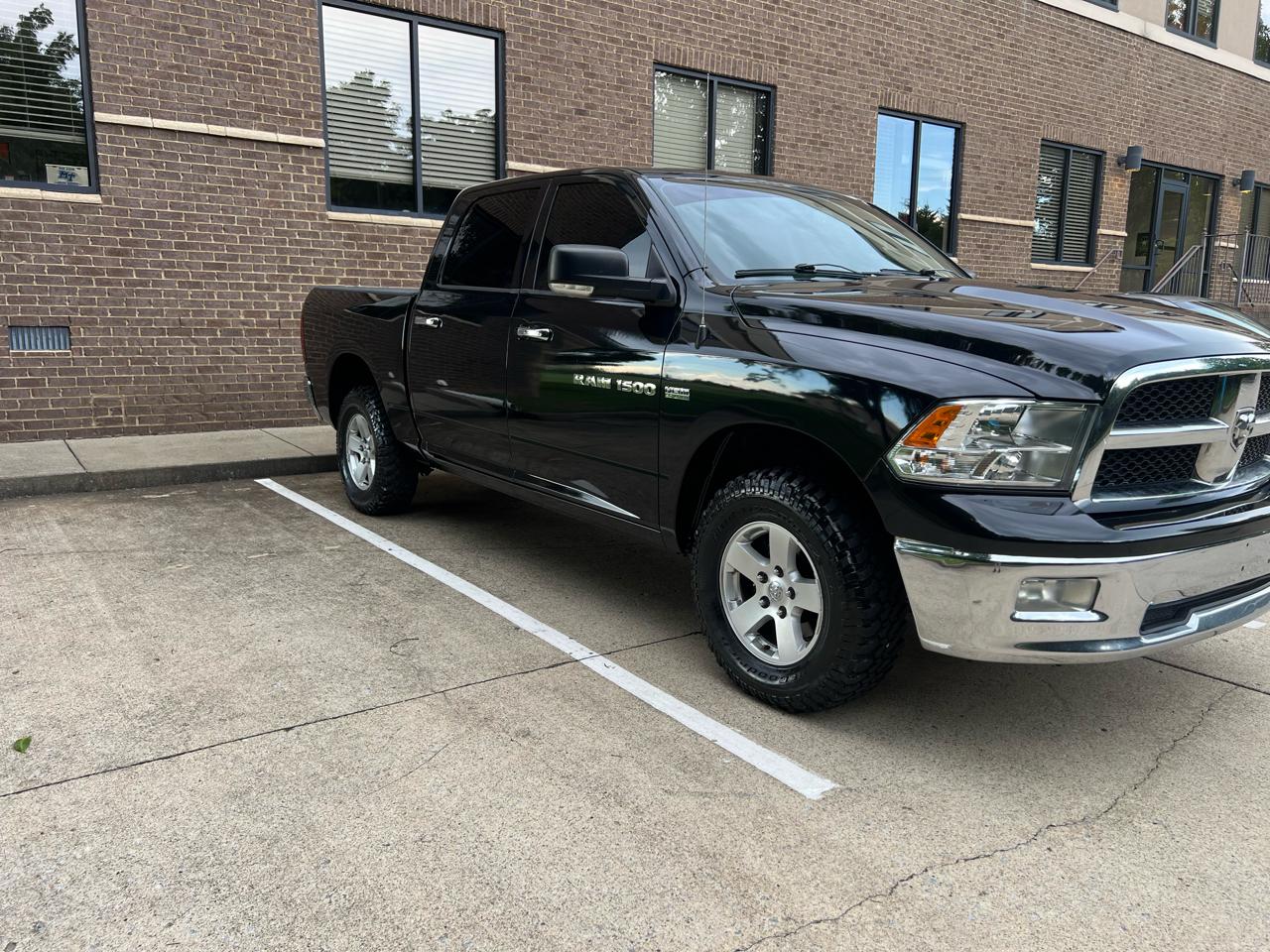 RAM 1500 Sport Crew Cab 4WD 2011