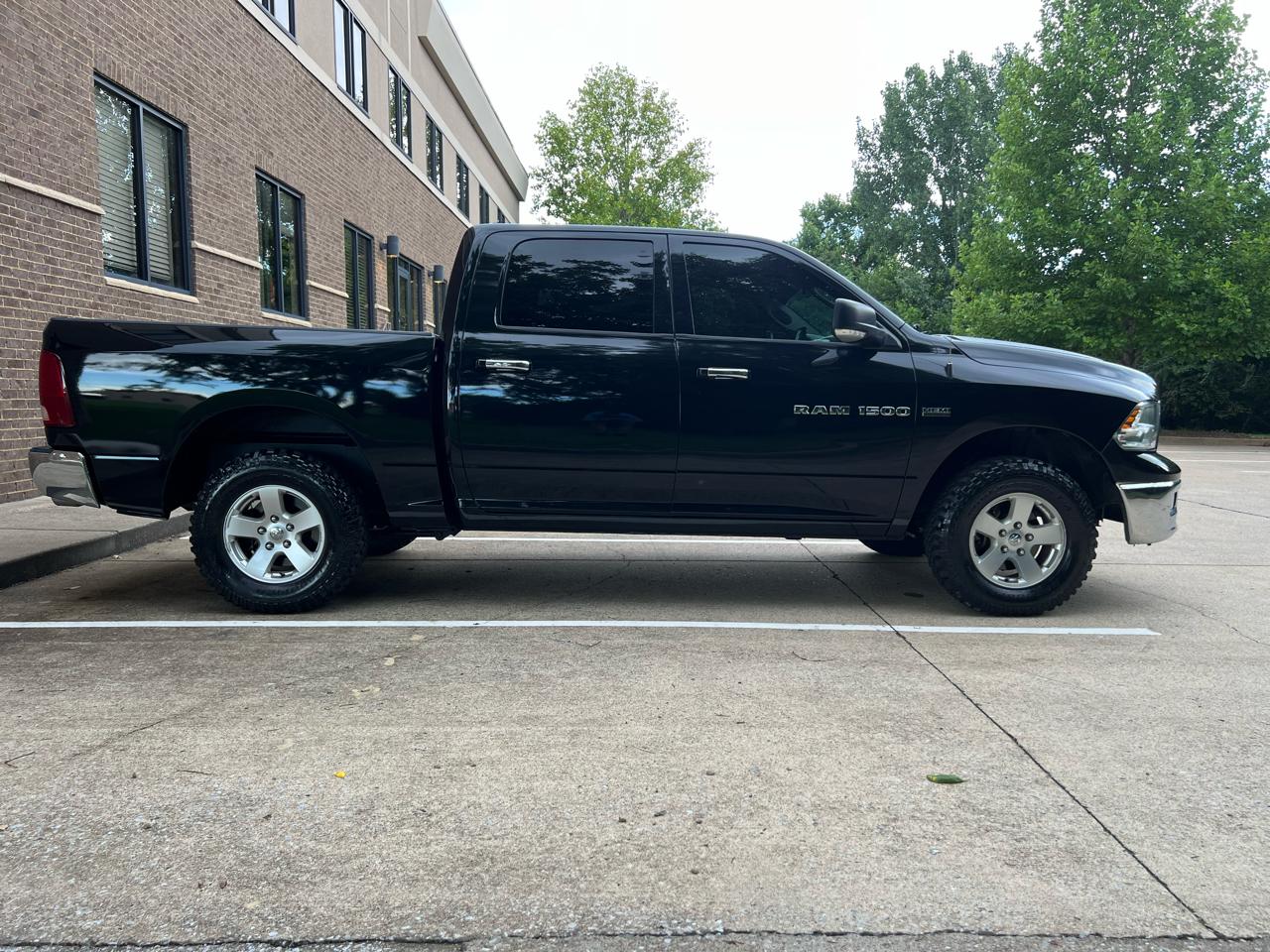 RAM 1500 Sport Crew Cab 4WD 2011