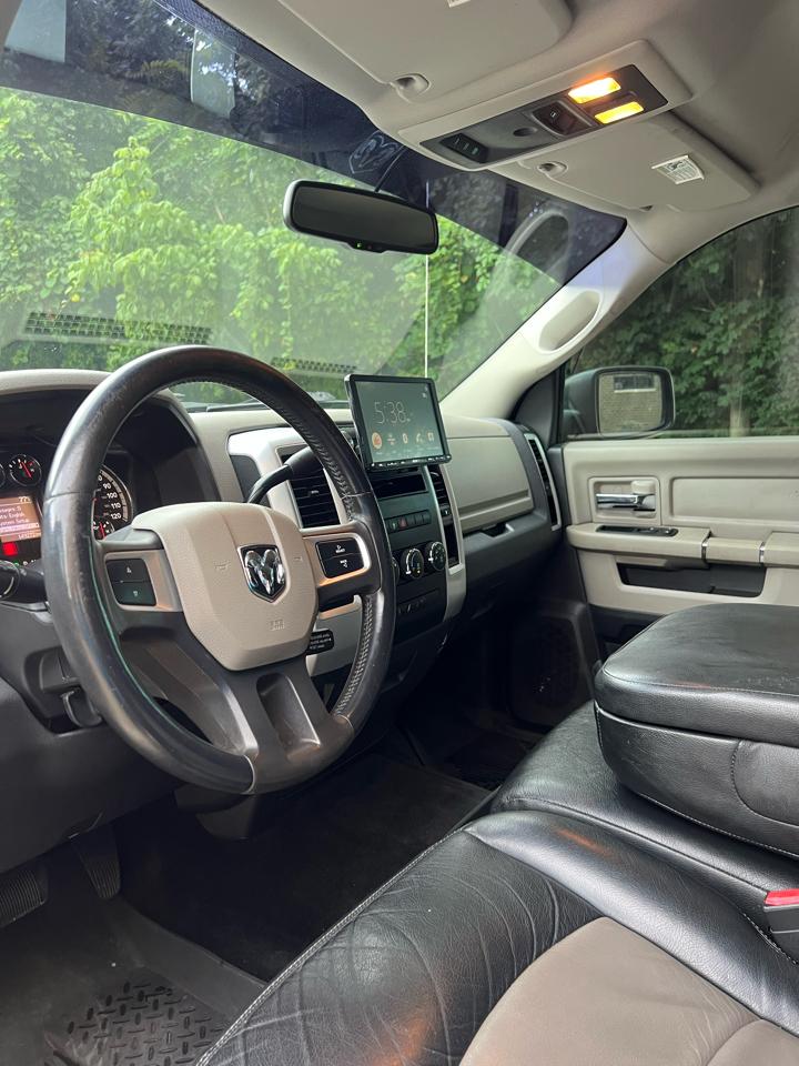 RAM 1500 Sport Crew Cab 4WD 2011