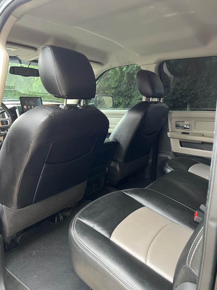 RAM 1500 Sport Crew Cab 4WD 2011