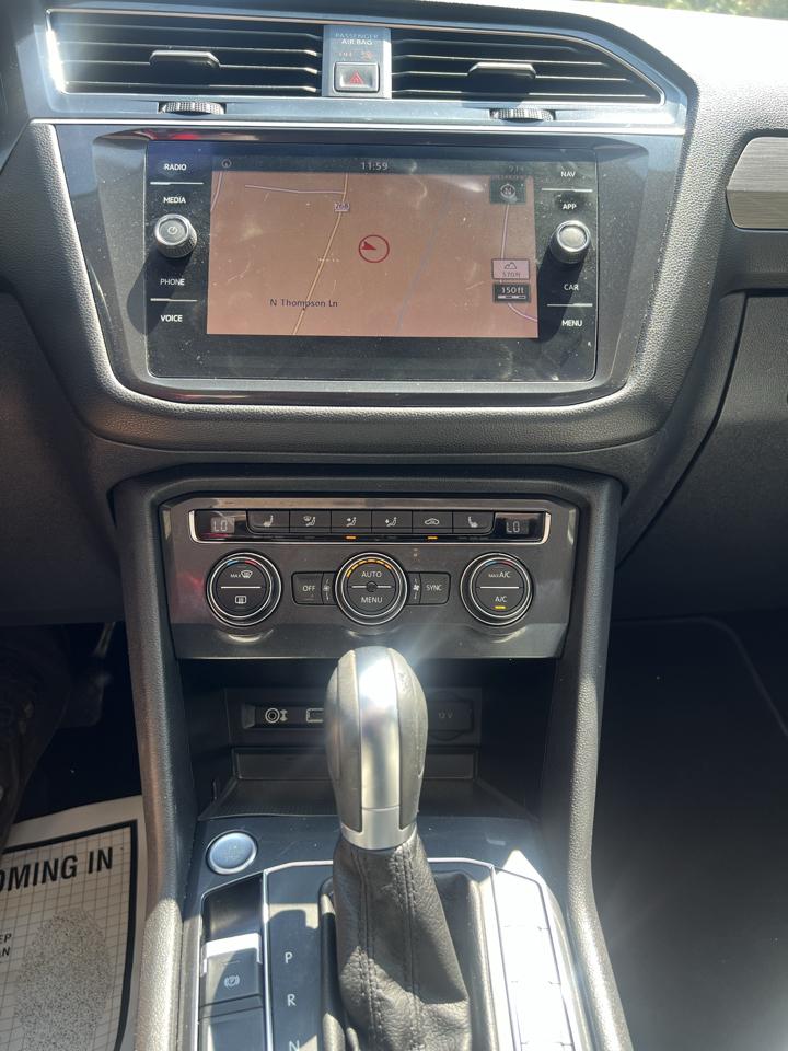 Volkswagen Tiguan SE 2018