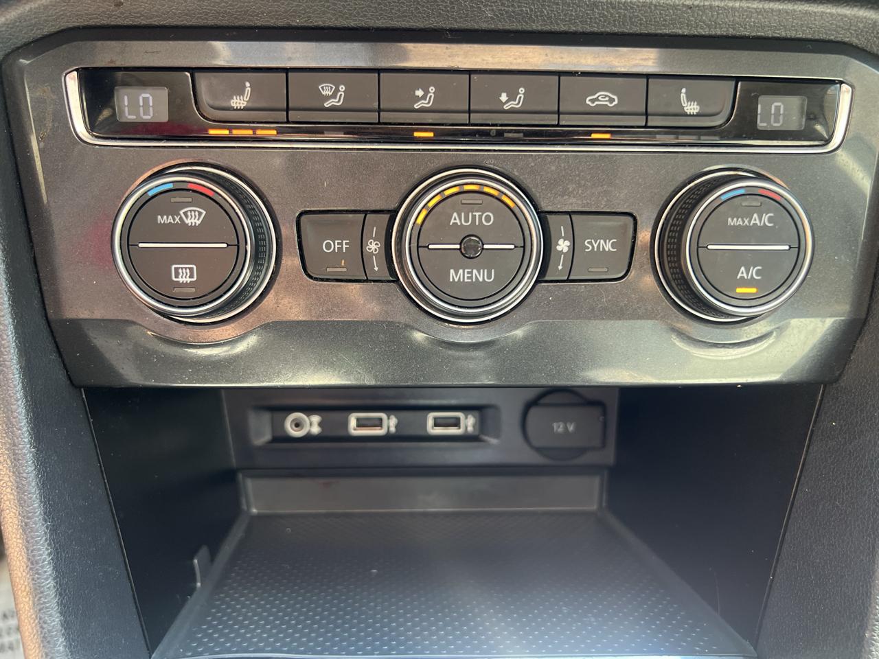 Volkswagen Tiguan SE 2018