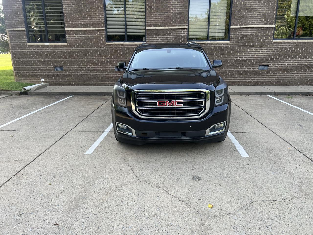 GMC Yukon XL SLE 2WD 2017