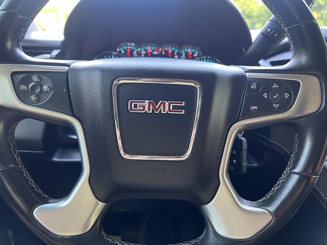GMC Yukon XL SLE 2WD 2017