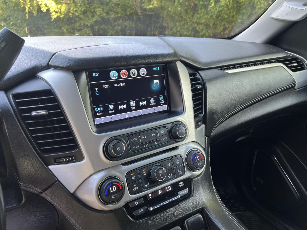 GMC Yukon XL SLE 2WD 2017