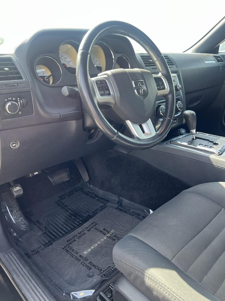 Dodge Challenger SXT 2014
