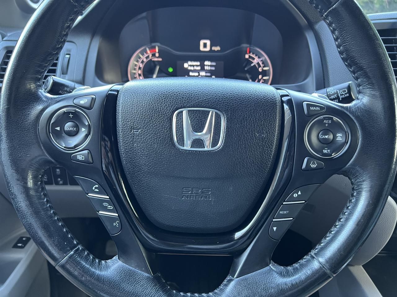 Honda Pilot Touring 2WD 2016
