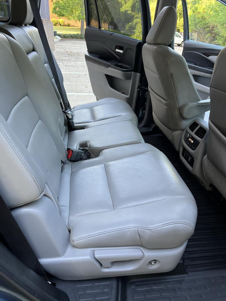 Honda Pilot Touring 2WD 2016